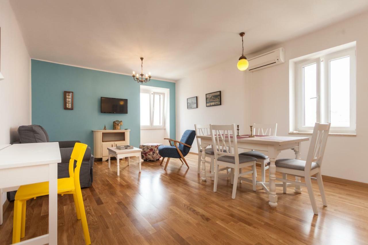 Apartment Amare Seaview Ρόβινι Εξωτερικό φωτογραφία