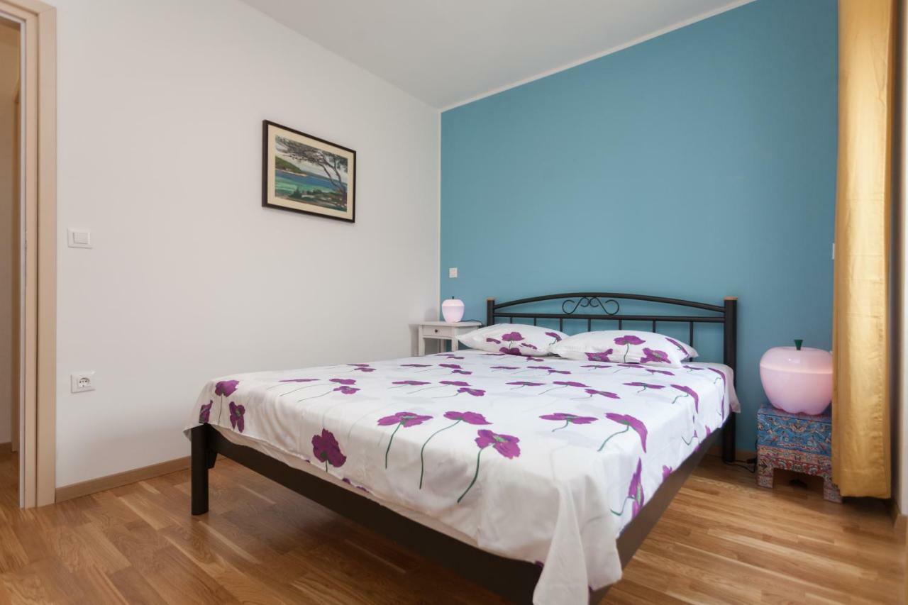 Apartment Amare Seaview Ρόβινι Εξωτερικό φωτογραφία