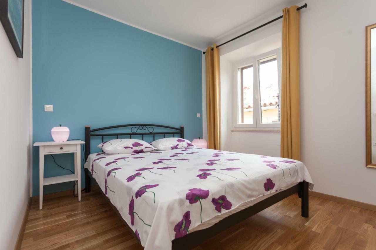 Apartment Amare Seaview Ρόβινι Εξωτερικό φωτογραφία